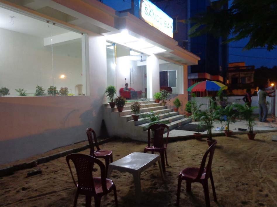 Hotel Sands Bay Puri Exterior photo